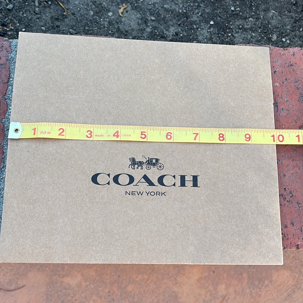 NWOT Coach box - Picture 3 of 4